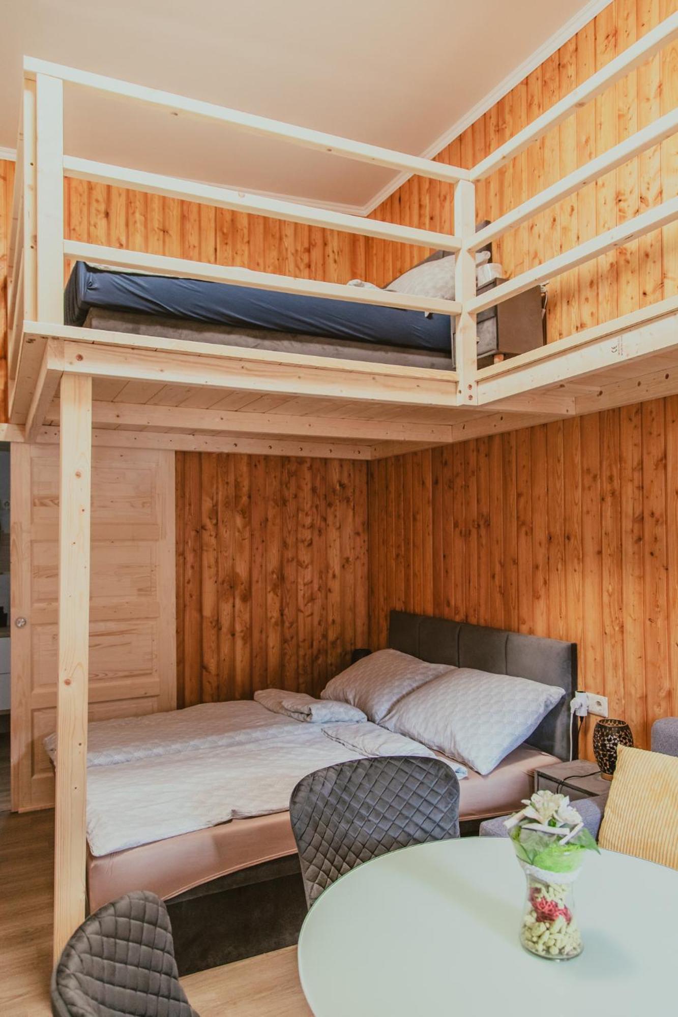 Villa Apartman * Makó