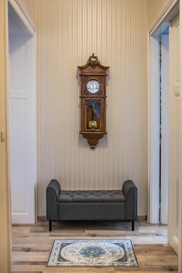 Villa Apartman * Makó