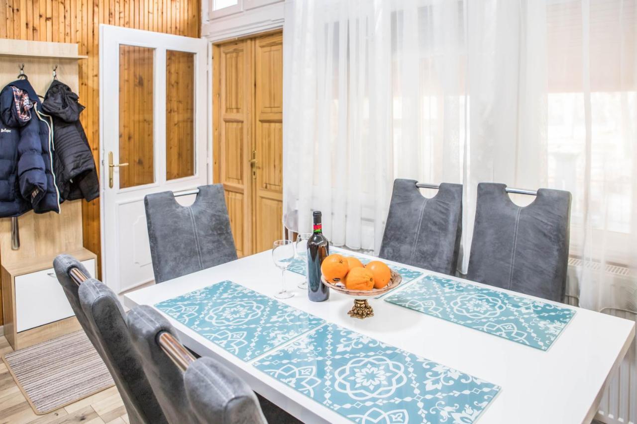 Villa Apartman Apartment